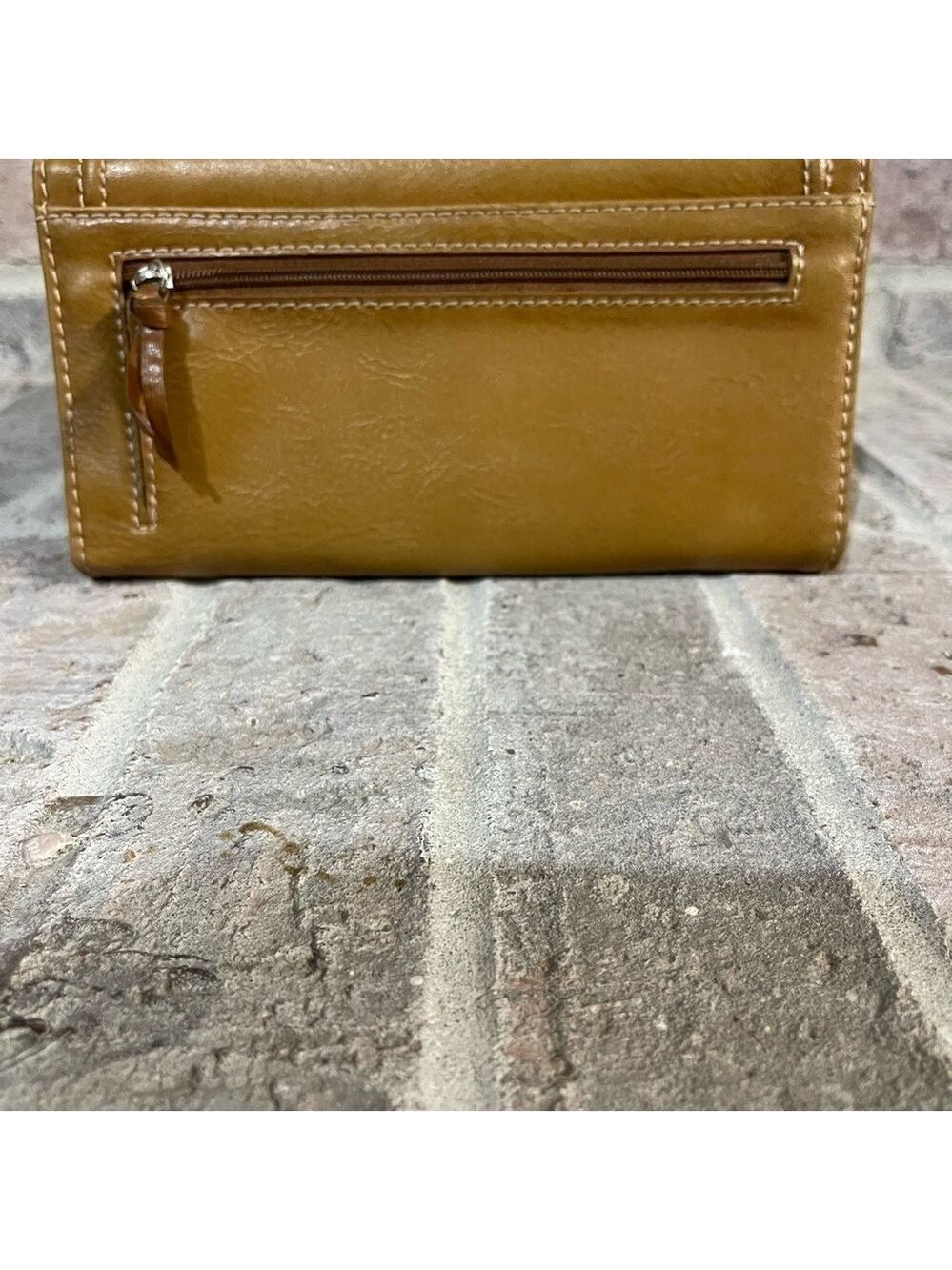 Wallet - Picture 3 of 10